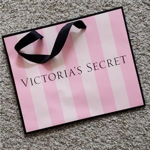 Victoria’s Secret Shopping bag 11x9x5”